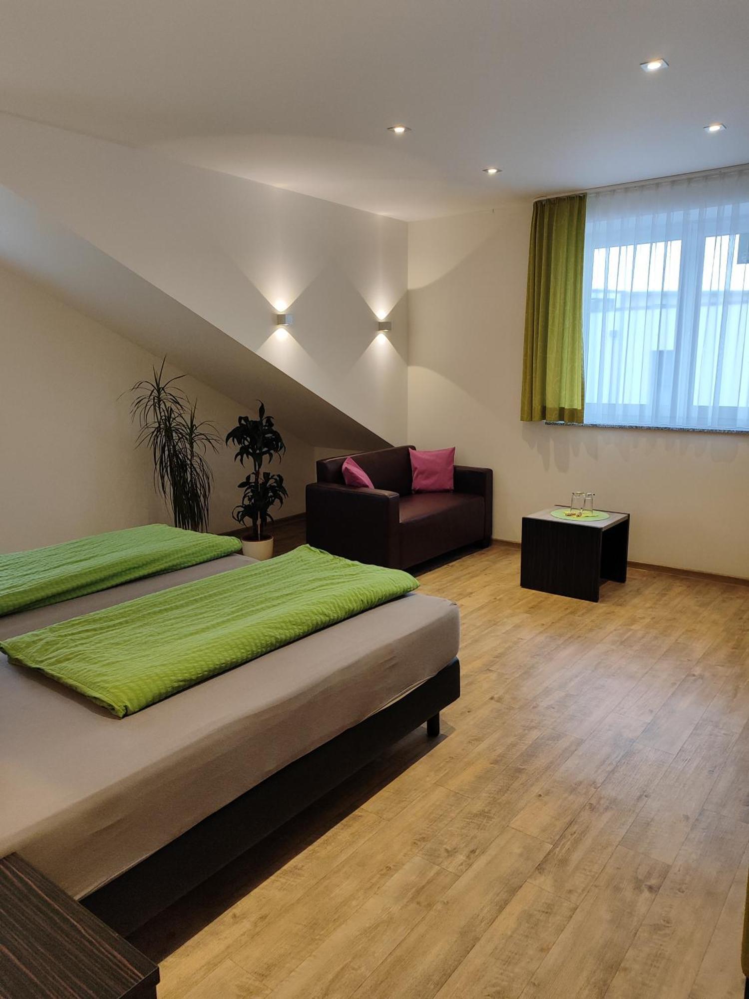 Hotel Gaestehaus Stock Zimmer Baeckerstueble Friedrichshafen Exterior photo